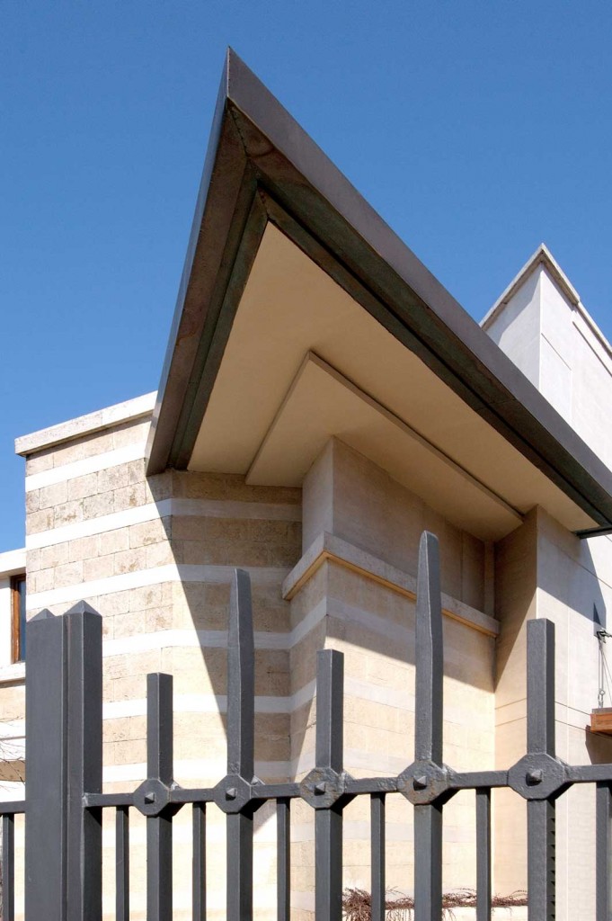 Casa del Notaio - Dettaglio diella copertura in agetto