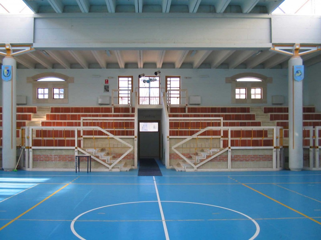 Scuola Media Pietro Metastasio - veduta della palestra