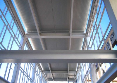 Largo Bertani - Vista del corridoio