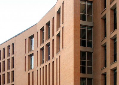 Cecchiggnola - Ingresso, dettaglio della doppia parete