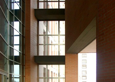 cecchignola - Ingresso, dettaglio della doppia parete - lato interno